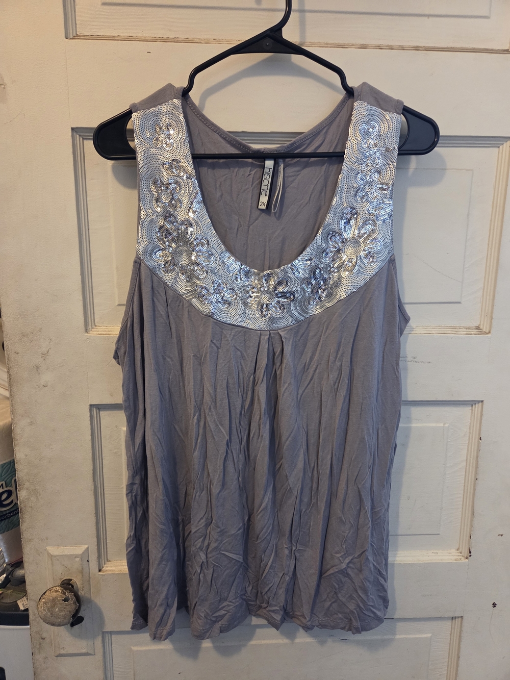 Kische Lavender Embellished Scoop Neck Sleeveless Top